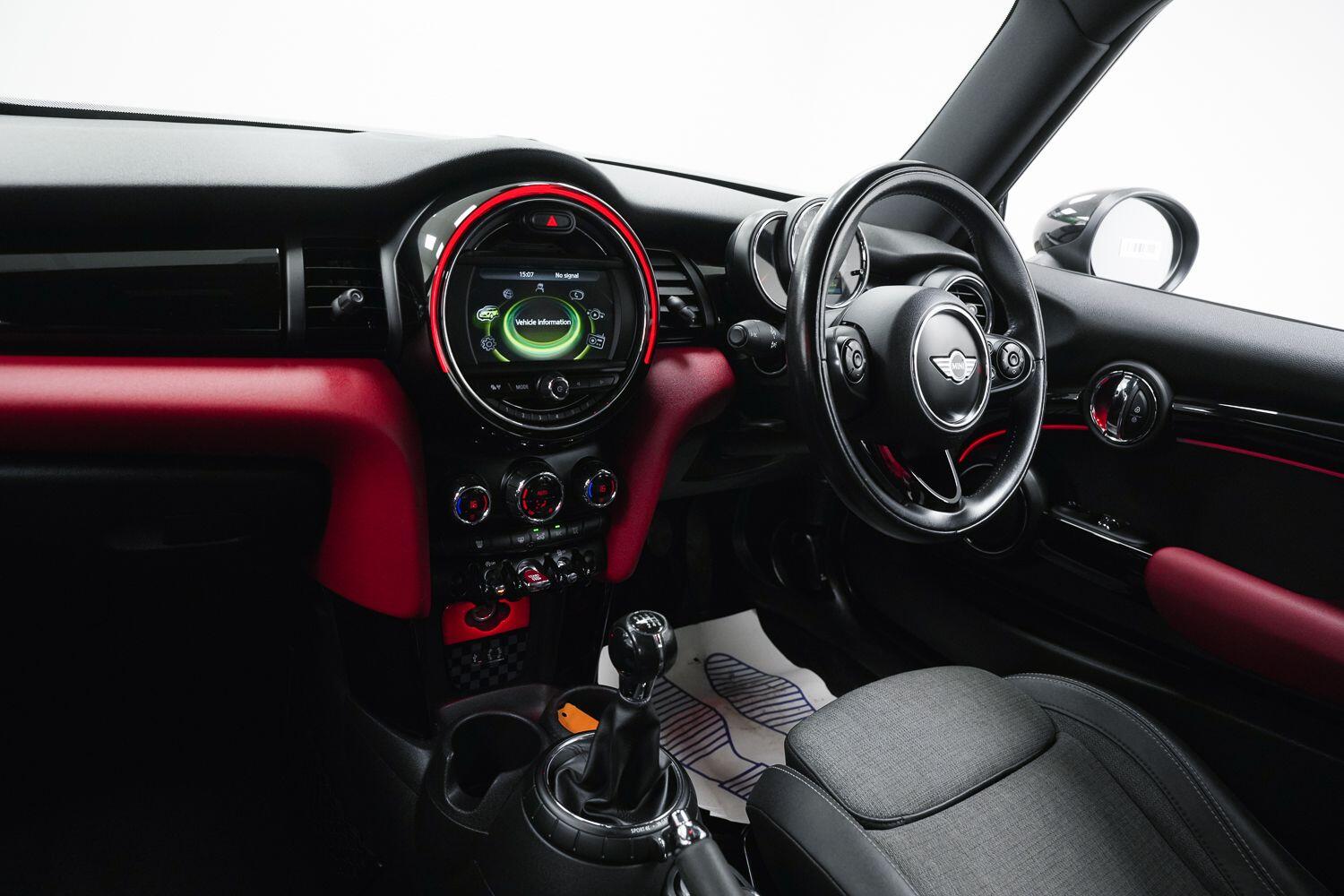 Used MINI Hatch 2015 for sale - 78020148: Photo 19