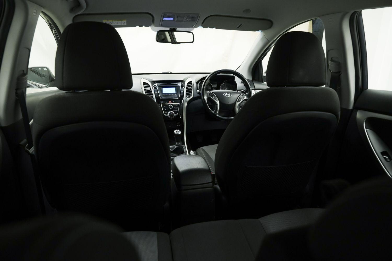 Used Hyundai i30 2015 for sale - 76360133: Photo 11