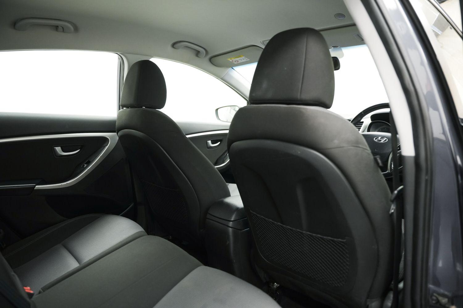 Used Hyundai i30 2015 for sale - 76360133: Photo 17
