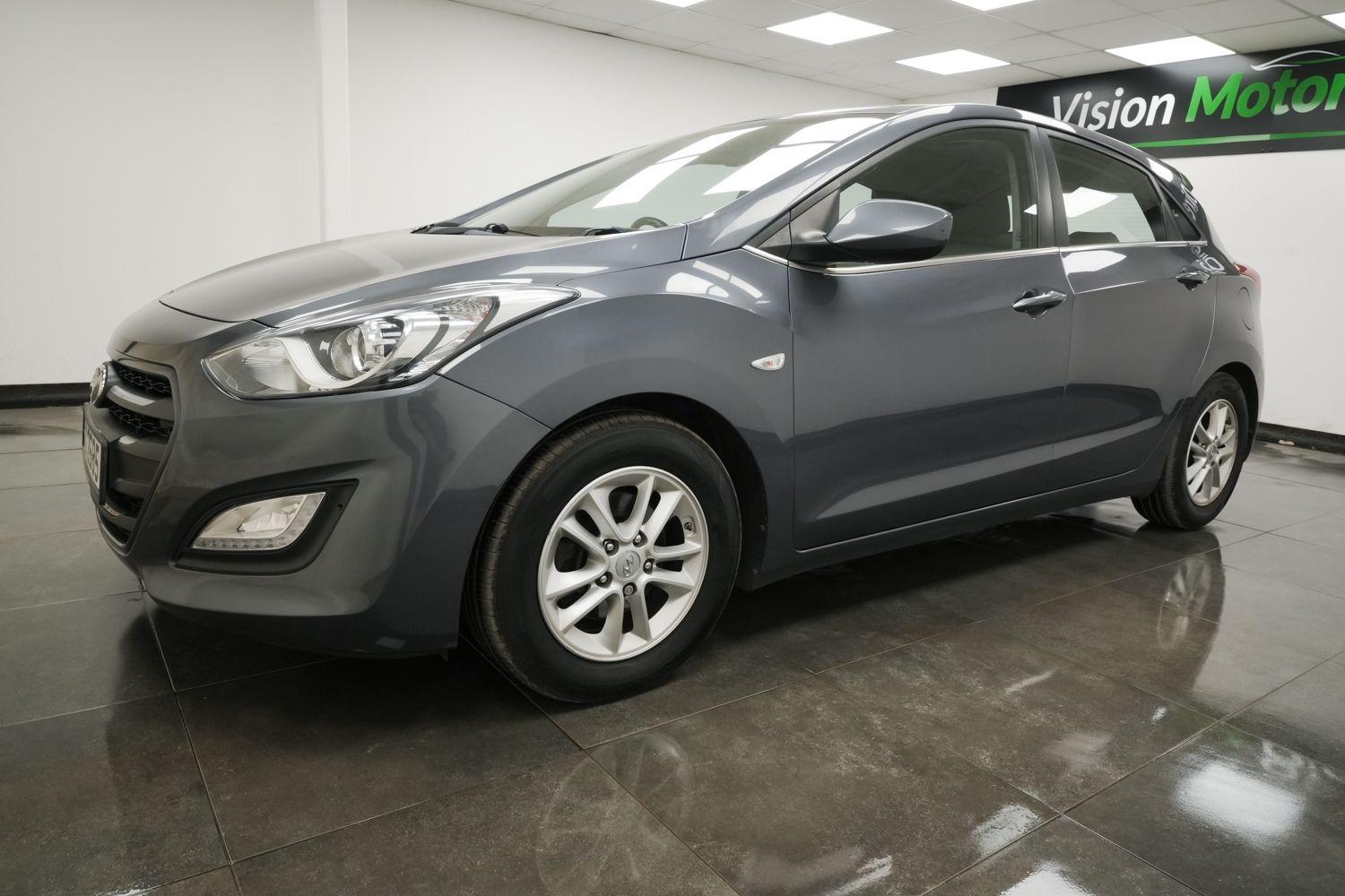 Used Hyundai i30 2015 for sale - 76360133: Photo 8