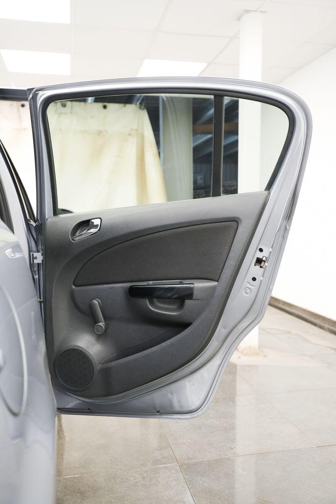 Used Vauxhall Corsa 2009 for sale - 77400435: Photo 15