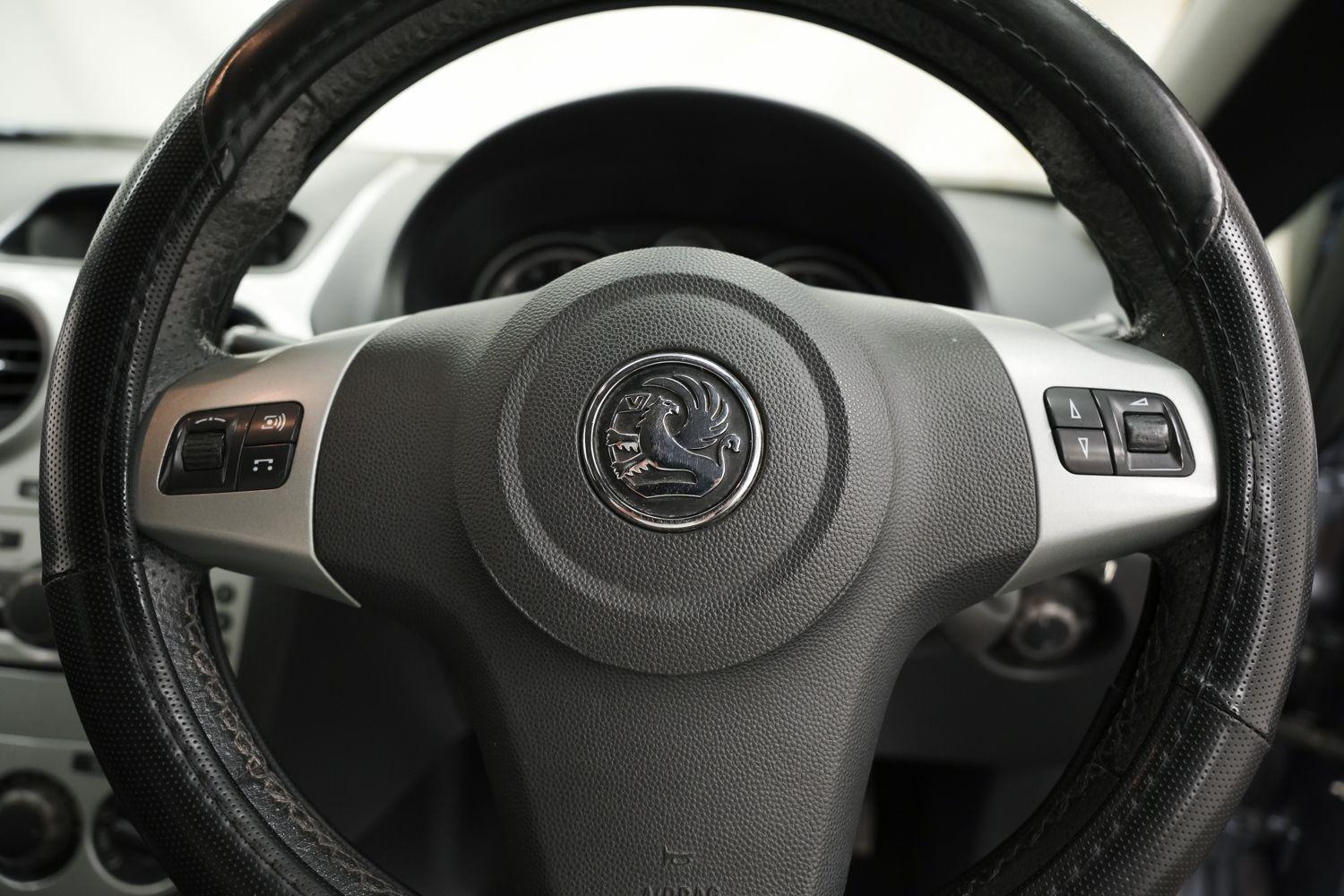 Used Vauxhall Corsa 2009 for sale - 77400435: Photo 24