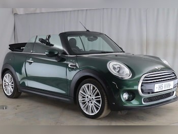 Used MINI Convertible 2017 for sale - 78231637: Photo