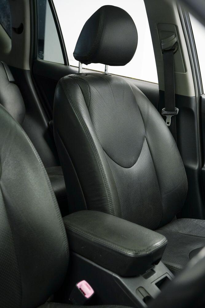 Used Toyota RAV4 for sale - 78205247: Photo 11