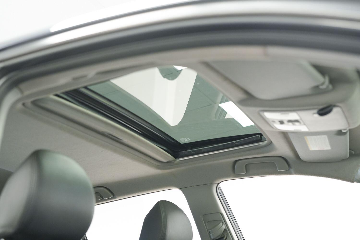 Used Toyota RAV4 for sale - 78205247: Photo 17