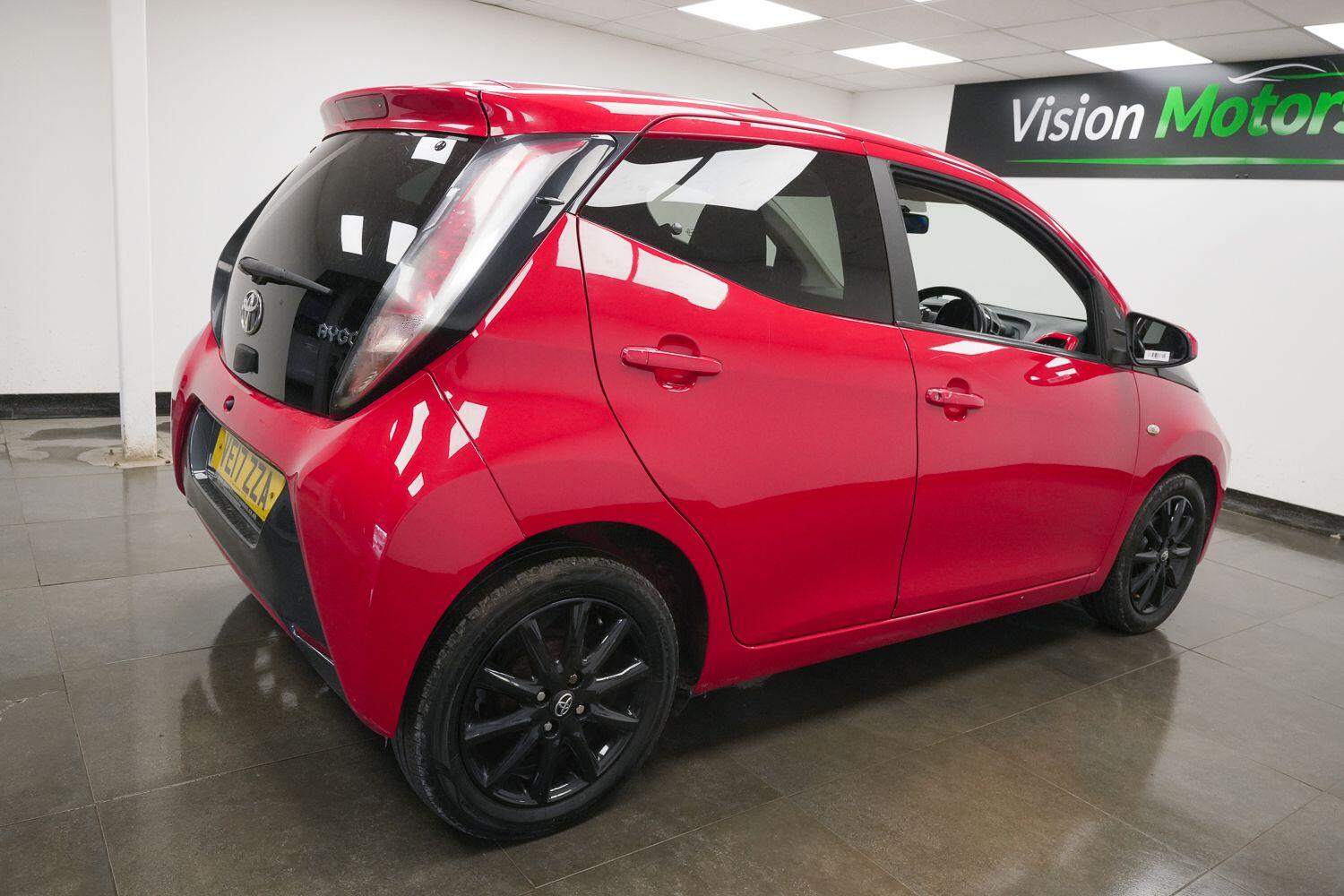 Used Toyota AYGO 2017 for sale - 77898151: Photo 4