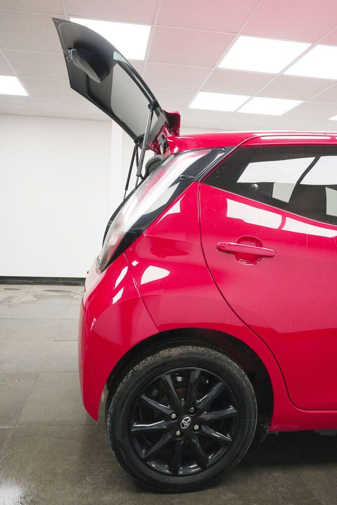 Used Toyota AYGO 2017 for sale - 77898151: Photo 8