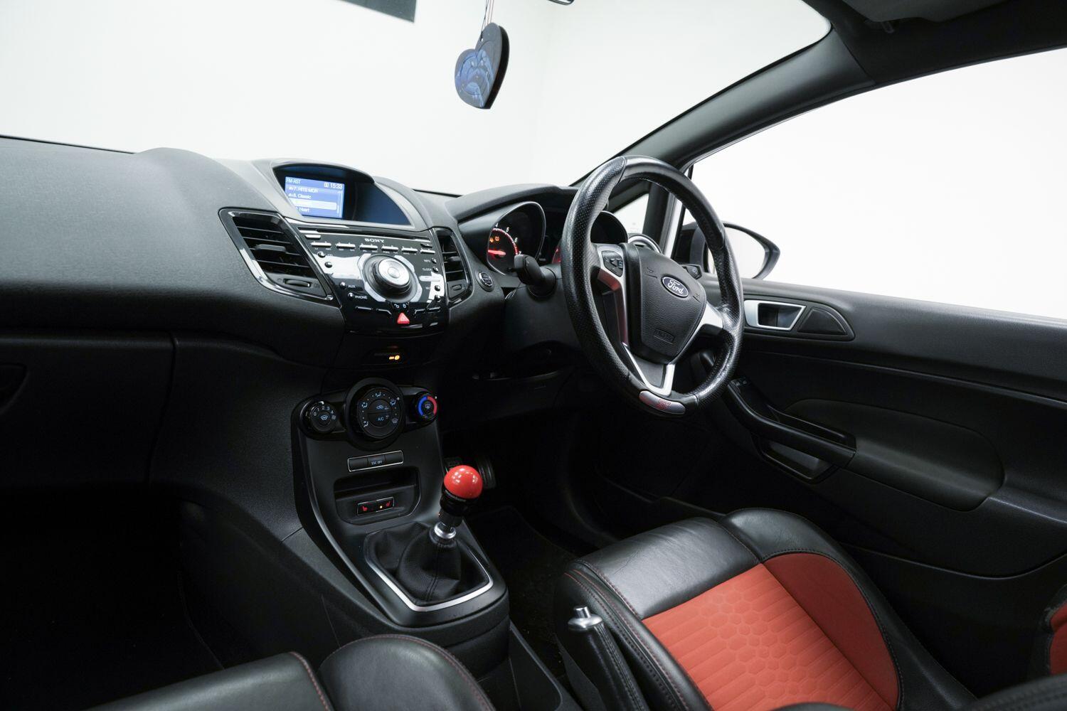 Used Ford Fiesta 2017 for sale - 77440593: Photo 17