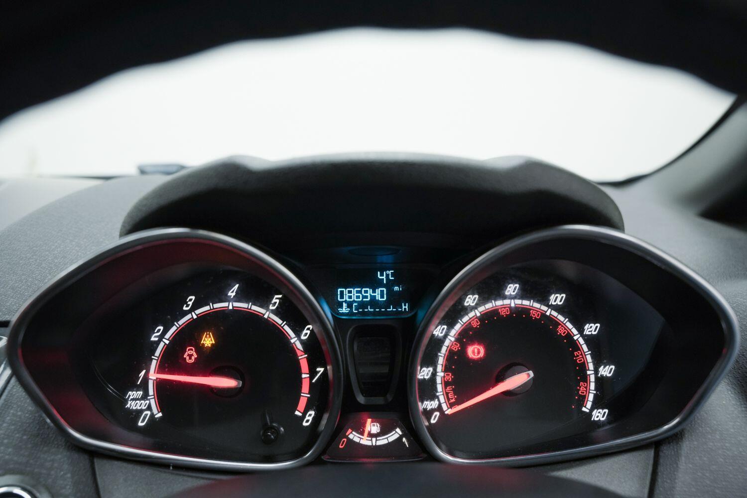 Used Ford Fiesta 2017 for sale - 77440593: Photo 24