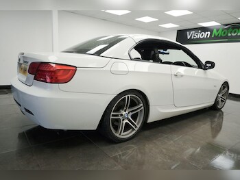 Used BMW 3 Series 2012 for sale - 76765800: Photo