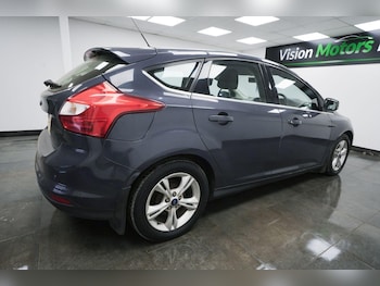 Used Ford Focus 2011 for sale - 79553021: Photo