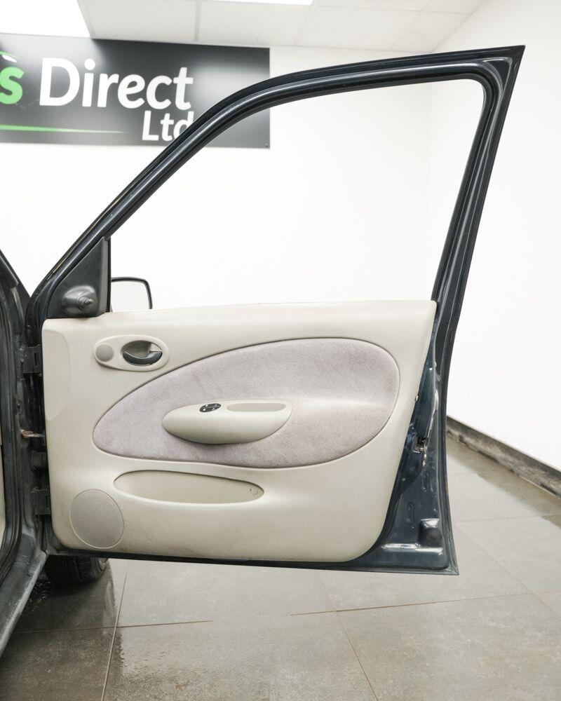 Used Ford Fiesta 1997 for sale - 77549792: Photo 20