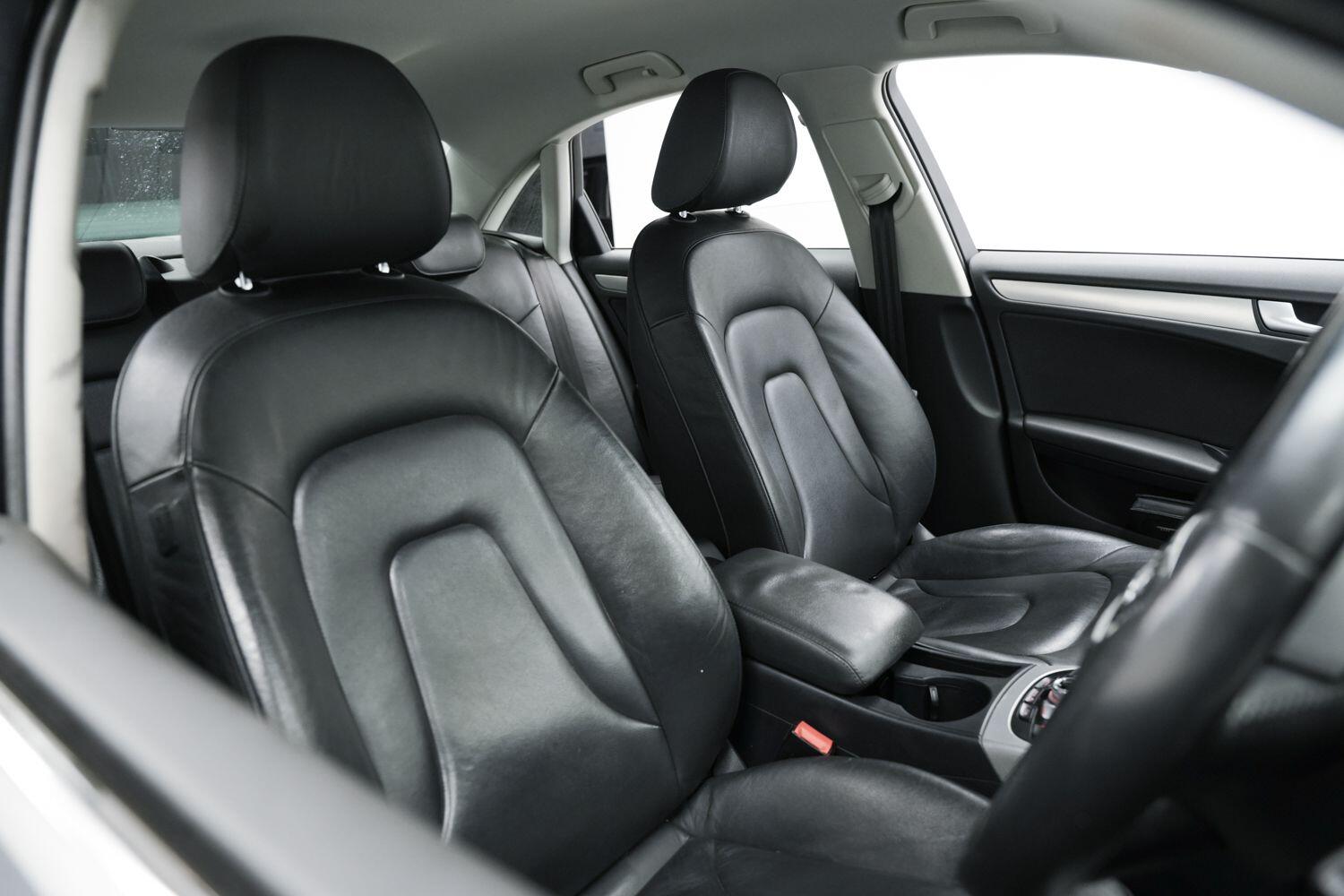 Used Audi A4 2014 for sale - 76592458: Photo 12