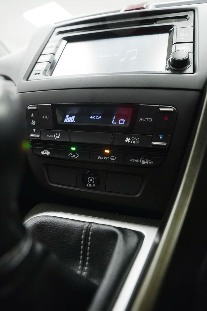 Used Honda Civic 2014 for sale - 78020430: Photo 23