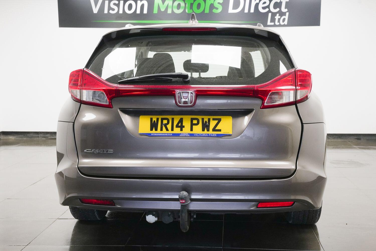 Used Honda Civic 2014 for sale - 78020430: Photo 3