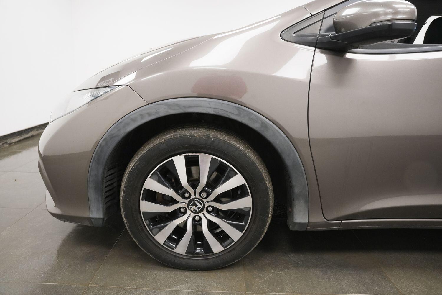 Used Honda Civic 2014 for sale - 78020430: Photo 6