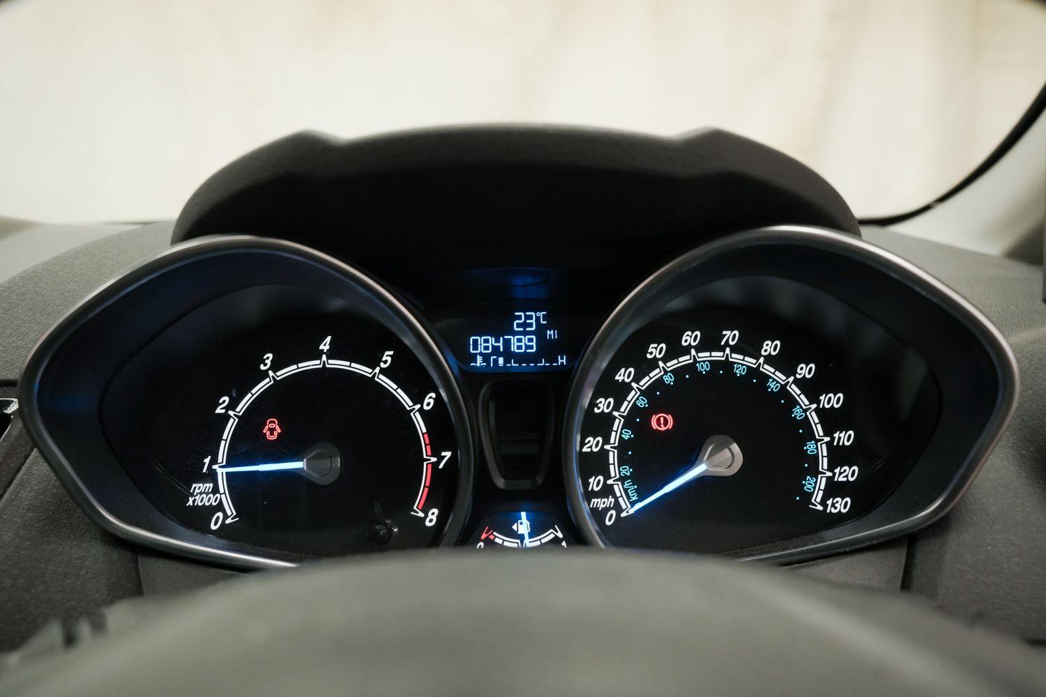Used Ford Fiesta 2013 for sale - 76370624: Photo 24