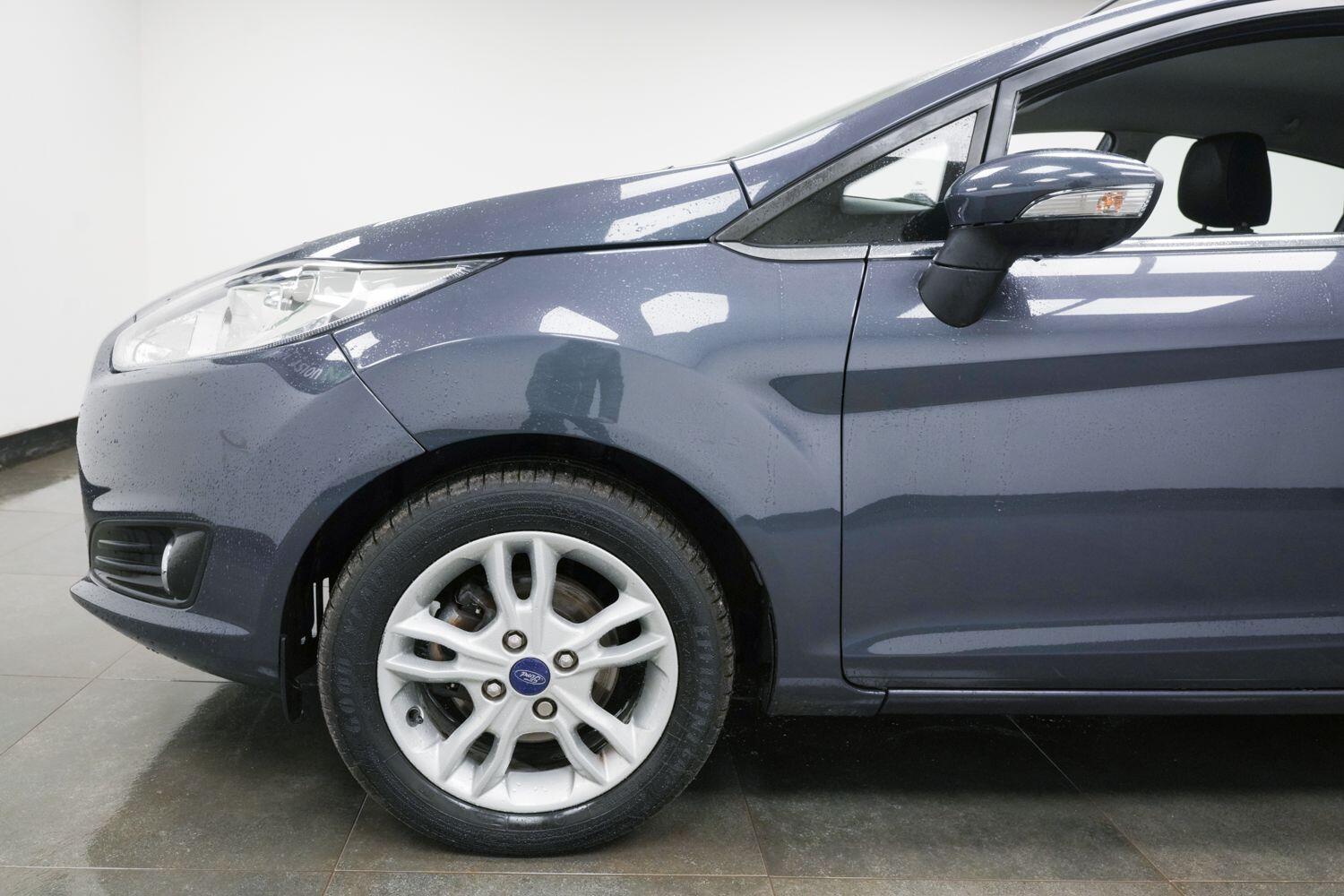Used Ford Fiesta 2014 for sale - 77098017: Photo 6
