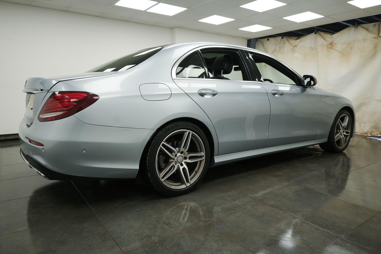 Used Mercedes-Benz E Class 2016 for sale - 76201050: Photo 4