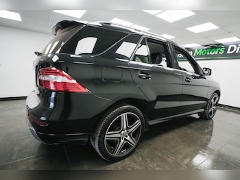 Used Mercedes-Benz M Class 2013 for sale - 79426149: Photo