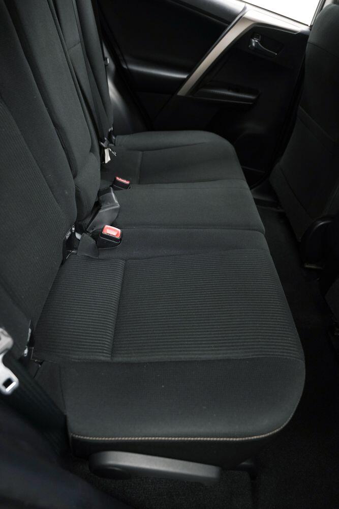 Used Toyota RAV4 2015 for sale - 76408380: Photo 13