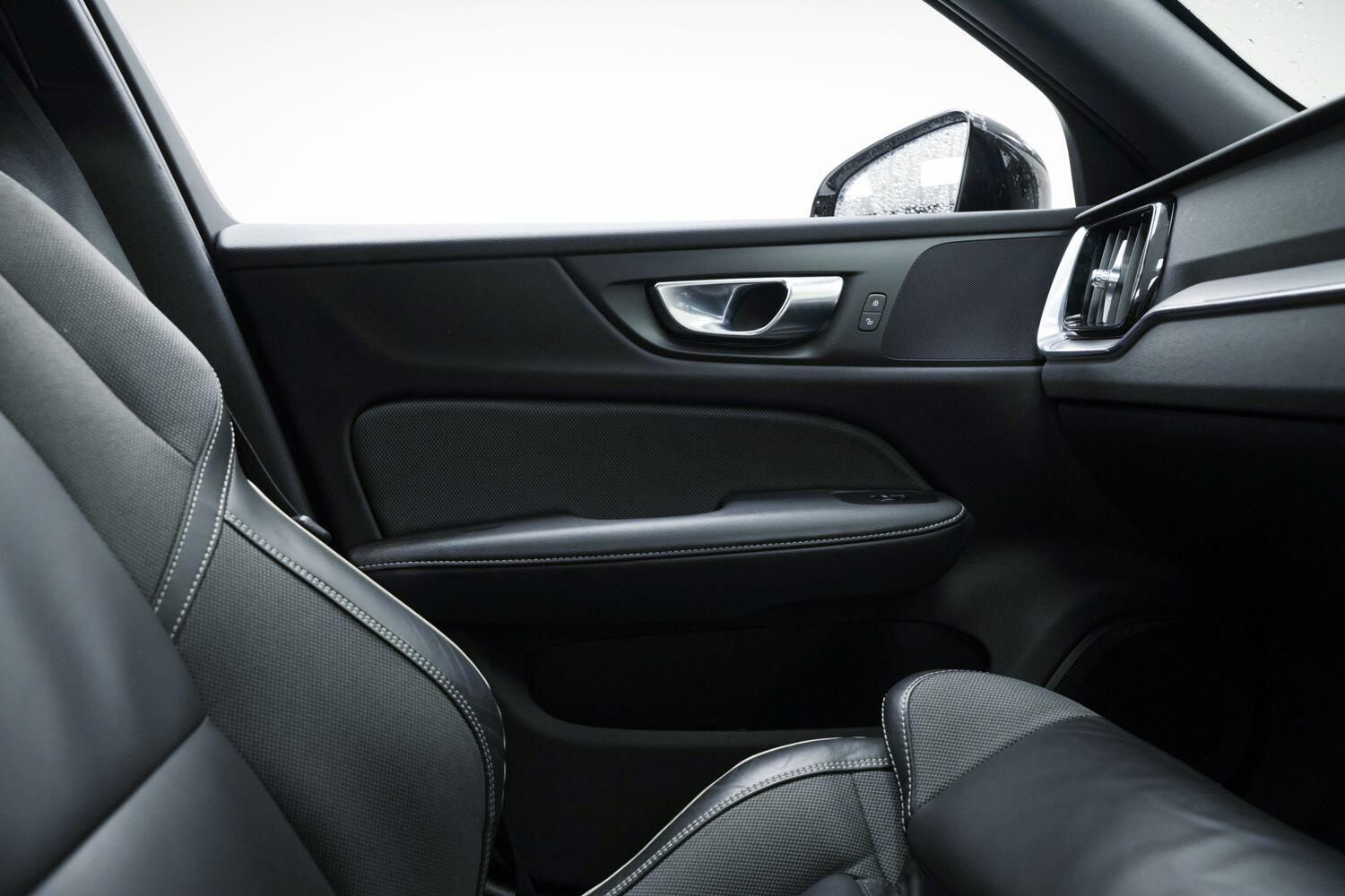 Used Volvo V60 for sale - 77166486: Photo 27