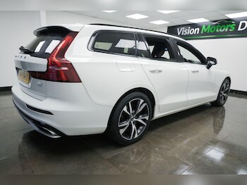 Used Volvo V60 2020 for sale - 77166486: Photo