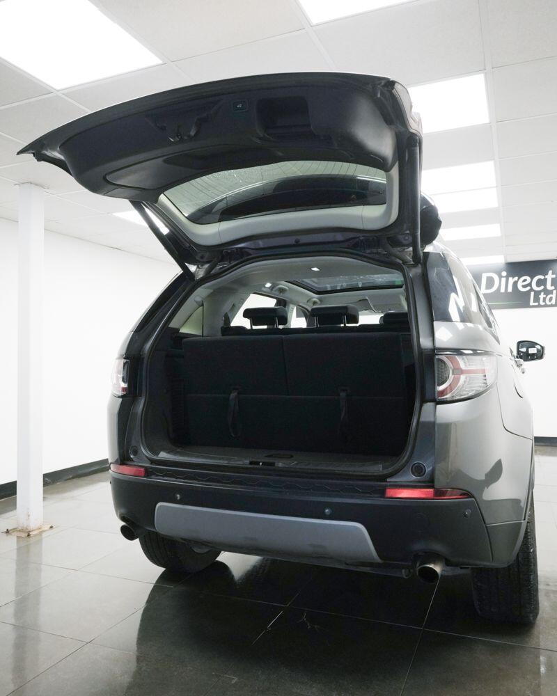 Used Land Rover Discovery Sport 2017 for sale - 76759314: Photo 8
