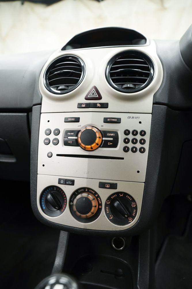 Used Vauxhall Corsa 2008 for sale - 77091227: Photo 16