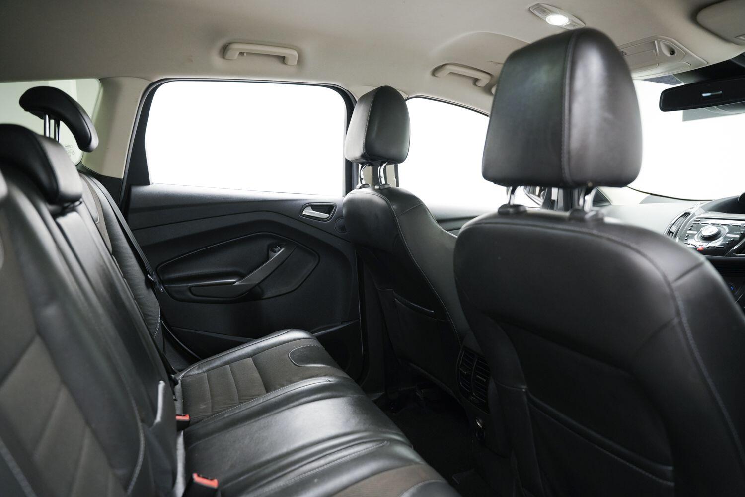 Used Ford Kuga 2015 for sale - 77633938: Photo 15