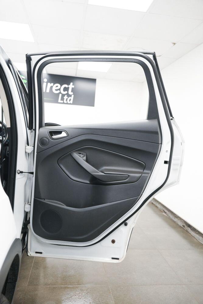 Used Ford Kuga 2015 for sale - 77633938: Photo 17