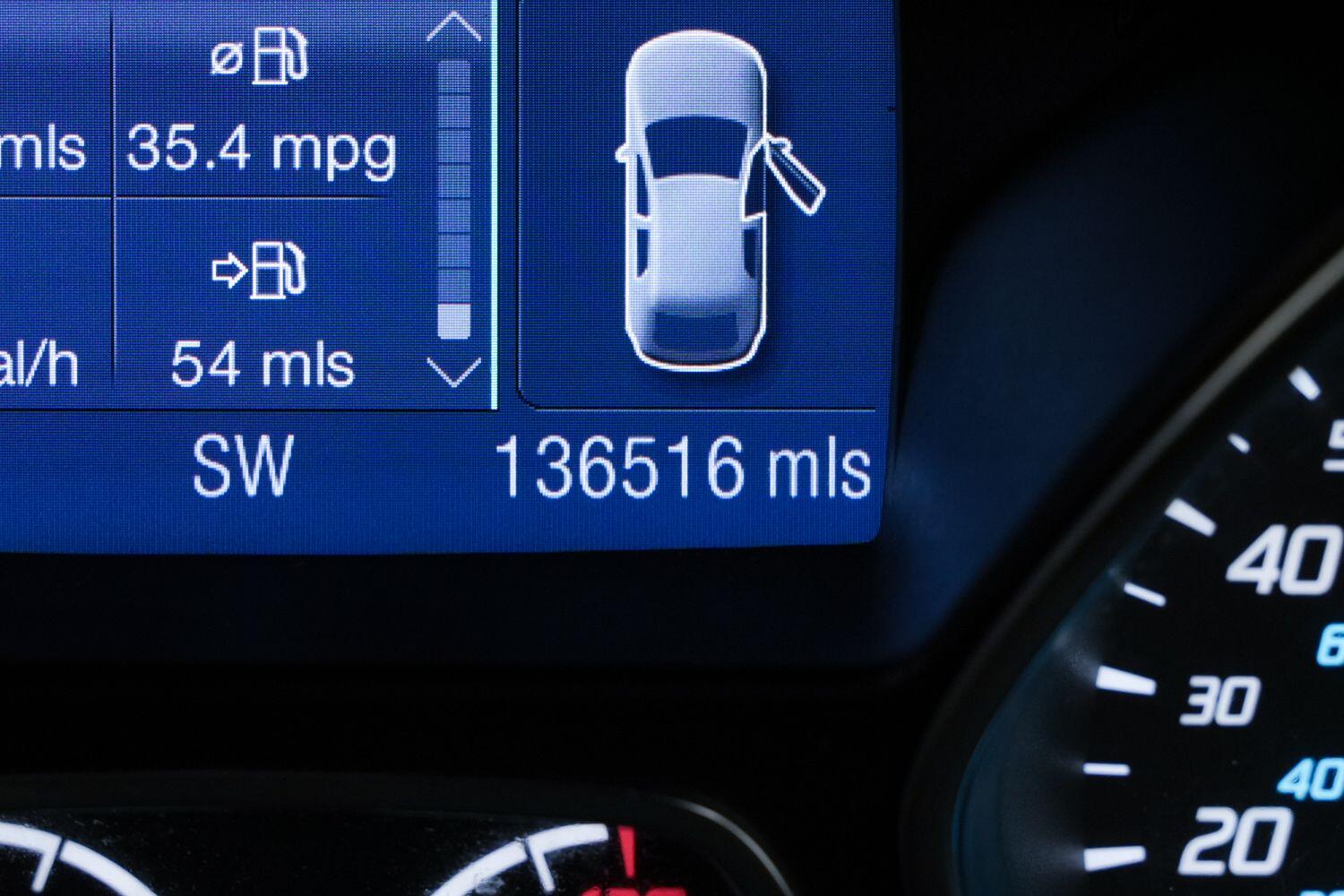 Used Ford Kuga 2015 for sale - 77633938: Photo 25