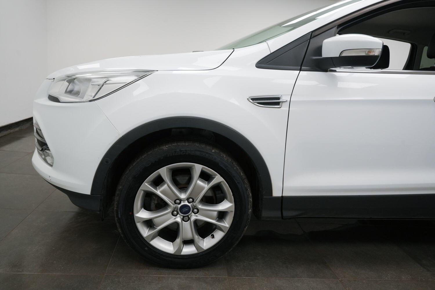 Used Ford Kuga 2015 for sale - 77633938: Photo 6