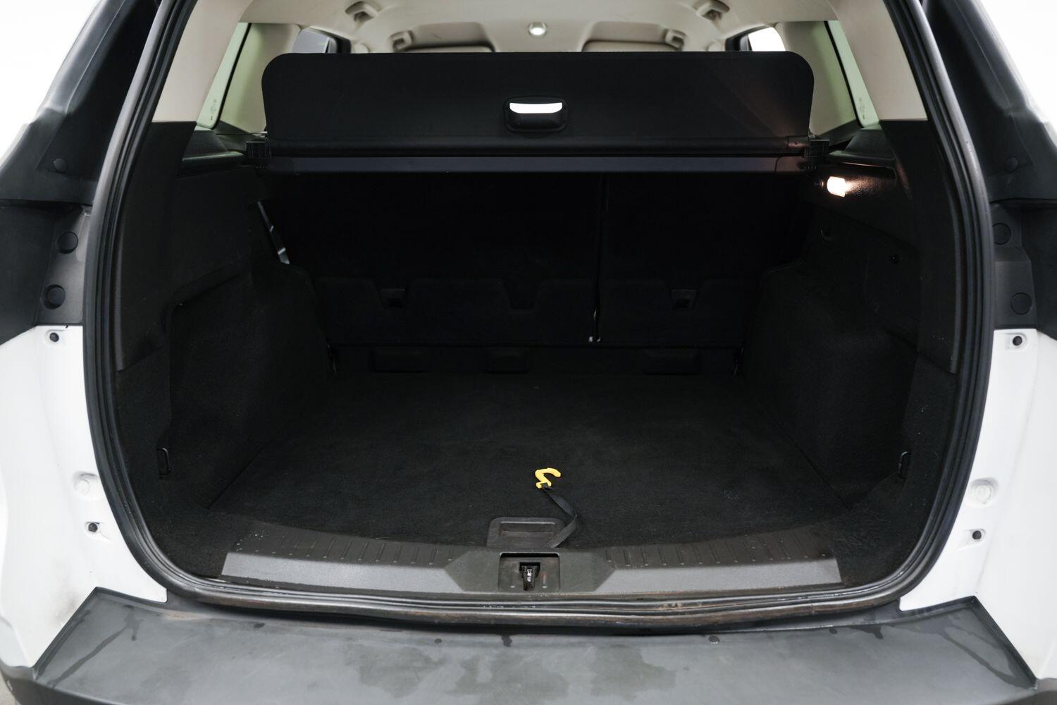 Used Ford Kuga 2015 for sale - 77633938: Photo 9