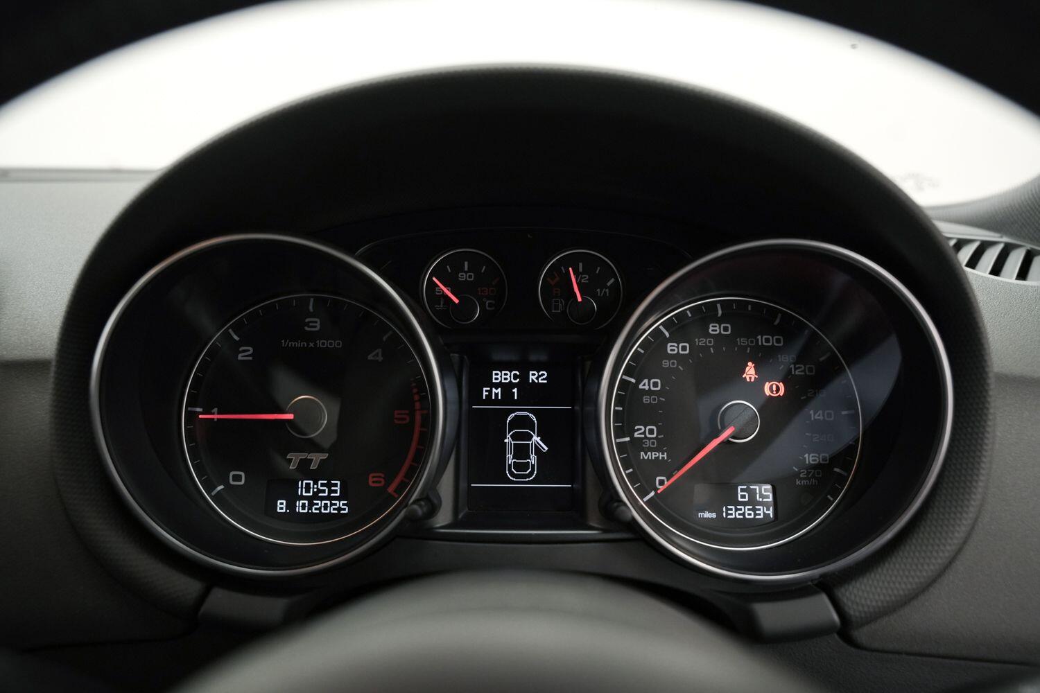 Used Audi TT 2010 for sale - 76360889: Photo 25