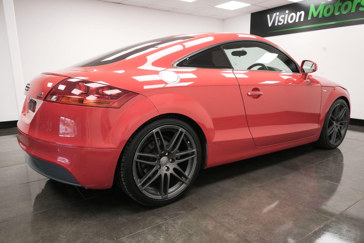 Used Audi TT 2010 for sale - 76360889: Photo 4