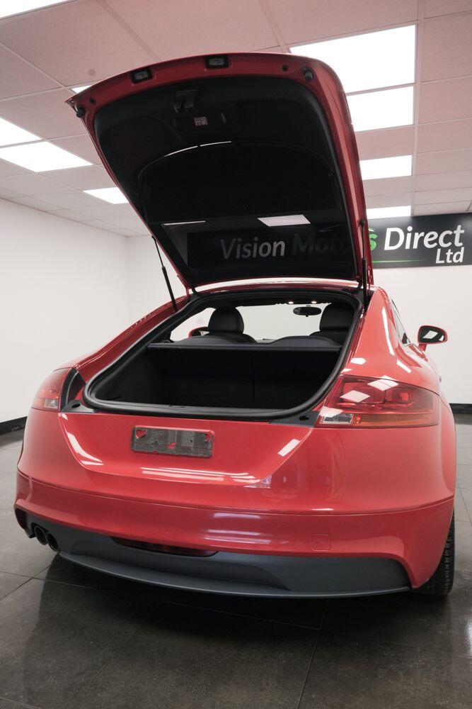 Used Audi TT 2010 for sale - 76360889: Photo 6