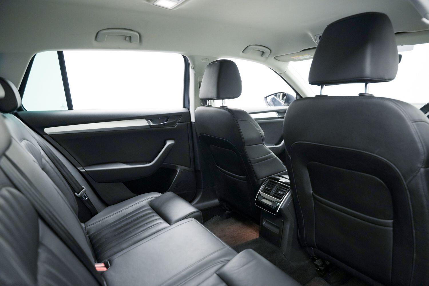 Used Skoda Superb for sale - 77633922: Photo 16