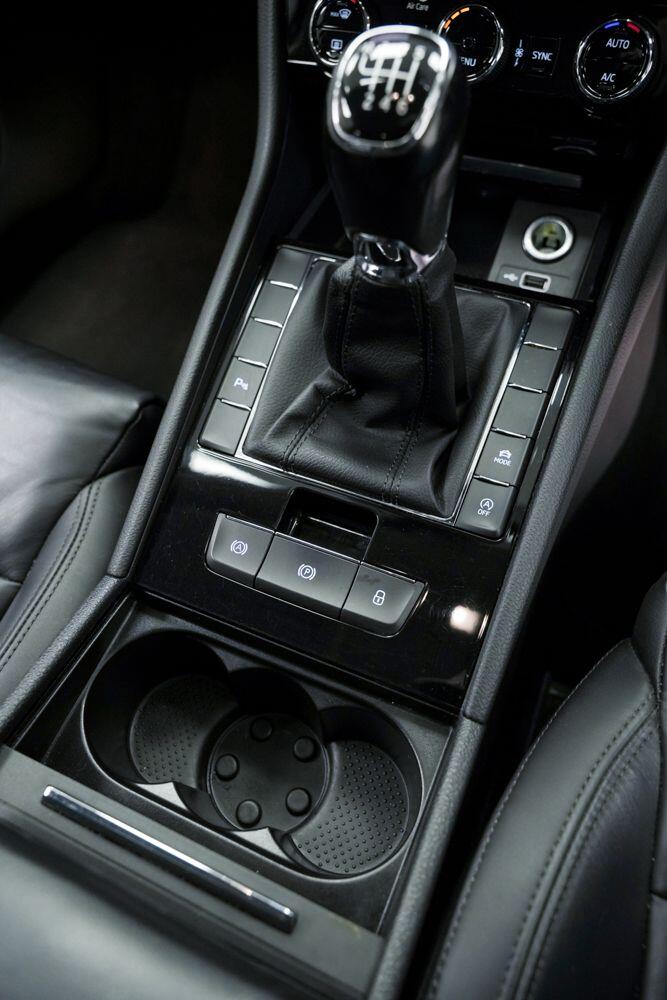 Used Skoda Superb for sale - 77633922: Photo 24