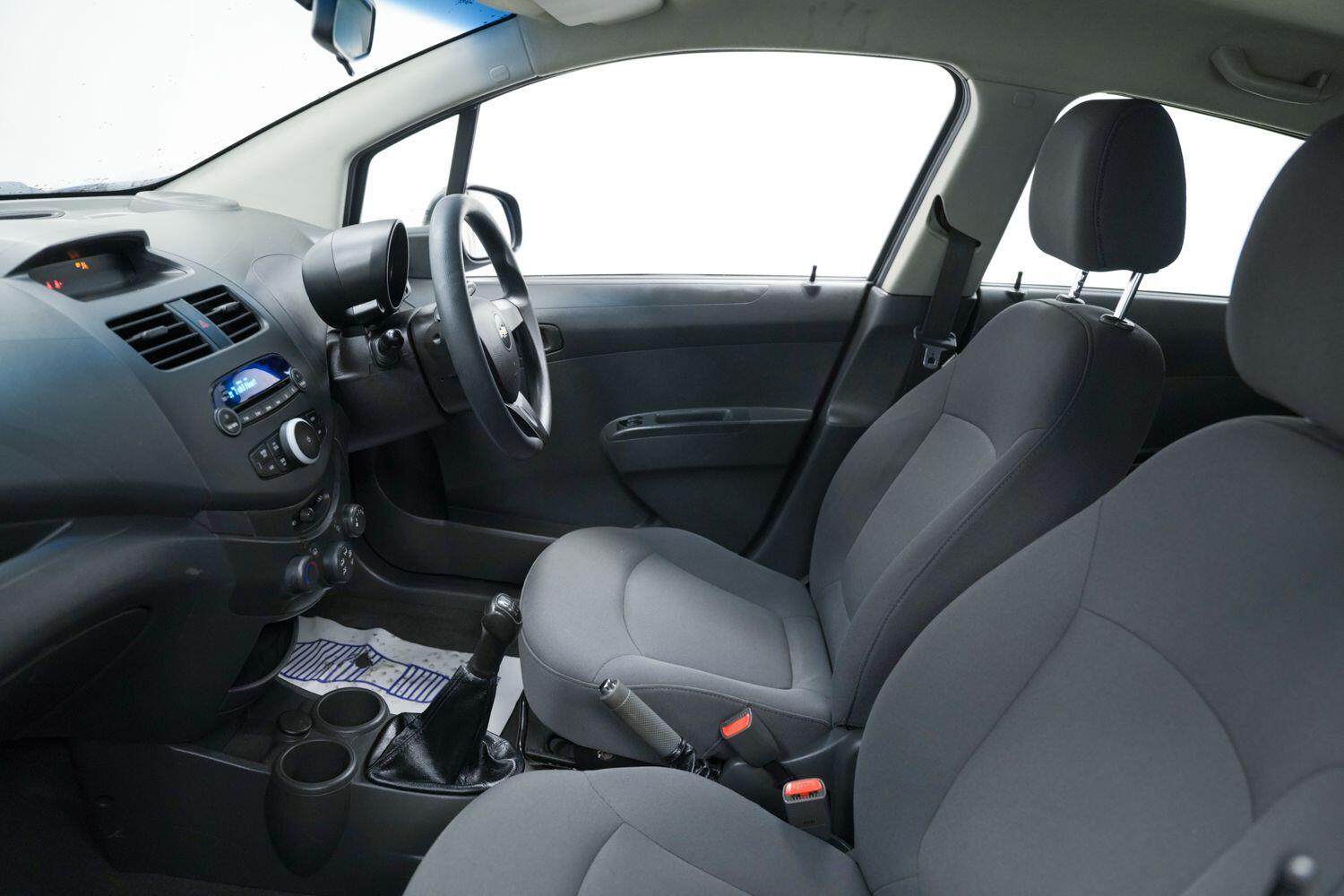 Used Chevrolet Spark 2010 for sale - 76825085: Photo 25