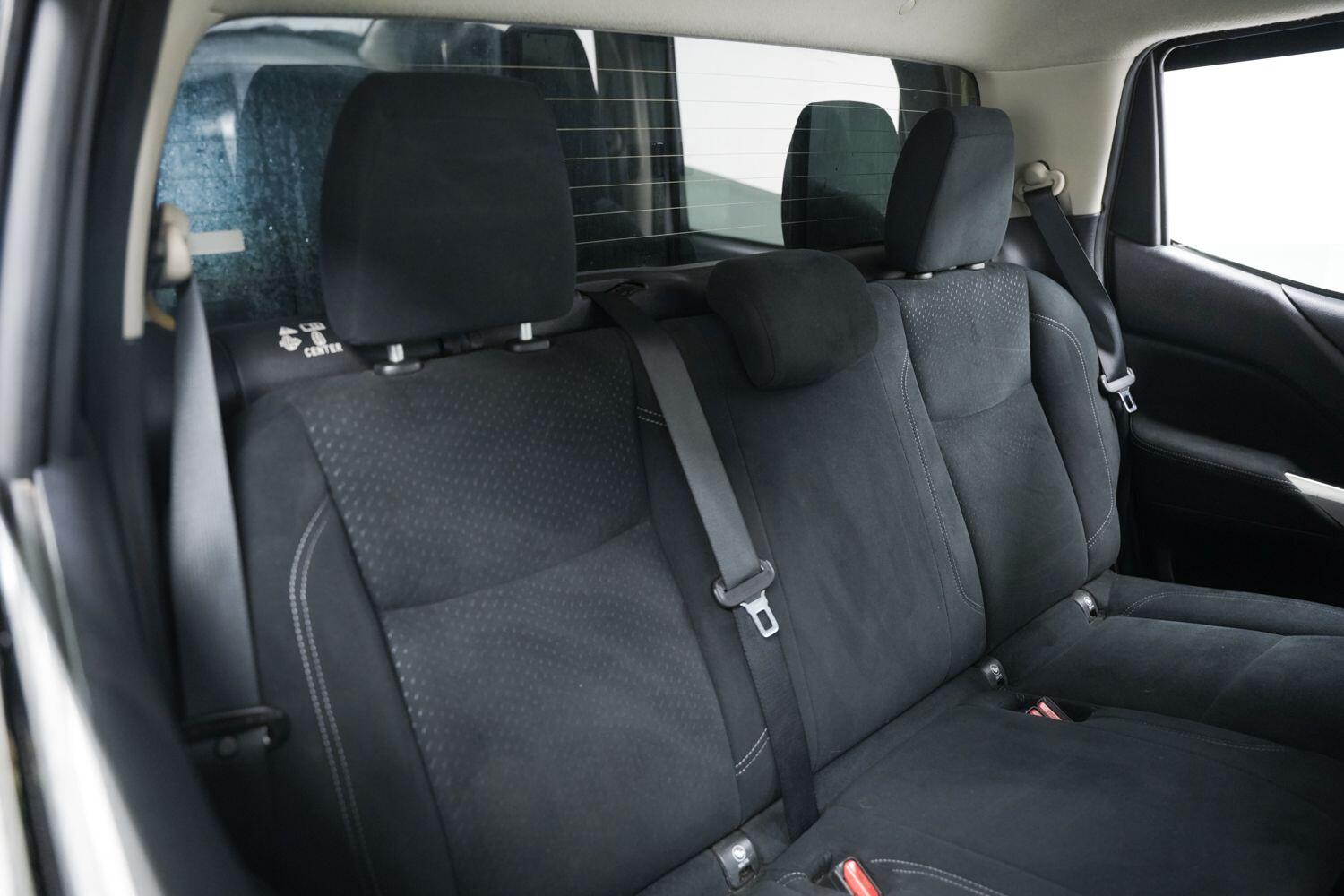 Used Nissan Navara 2016 for sale - 76824776: Photo 12