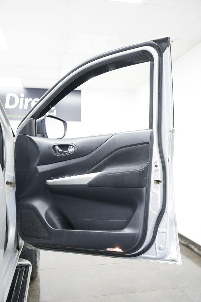 Used Nissan Navara 2016 for sale - 76824776: Photo 17