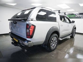 Used Nissan Navara 2016 for sale - 76824776: Photo