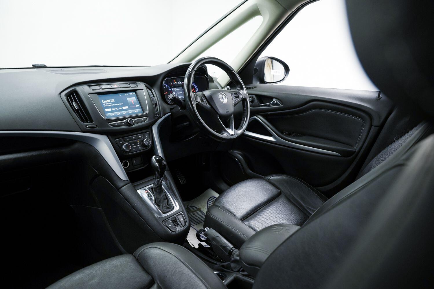 Used Vauxhall Zafira Tourer 2017 for sale - 77175589: Photo 22