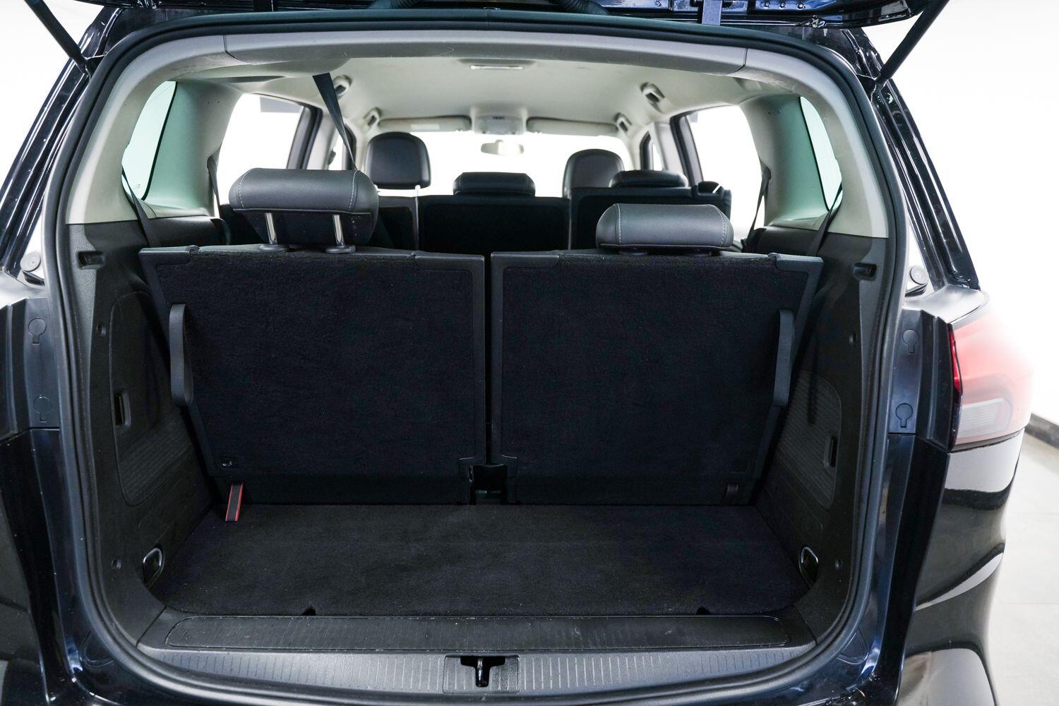 Used Vauxhall Zafira Tourer 2017 for sale - 77175589: Photo 9