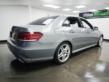 Used Mercedes-Benz E Class 2015 for sale - 78741921: Photo