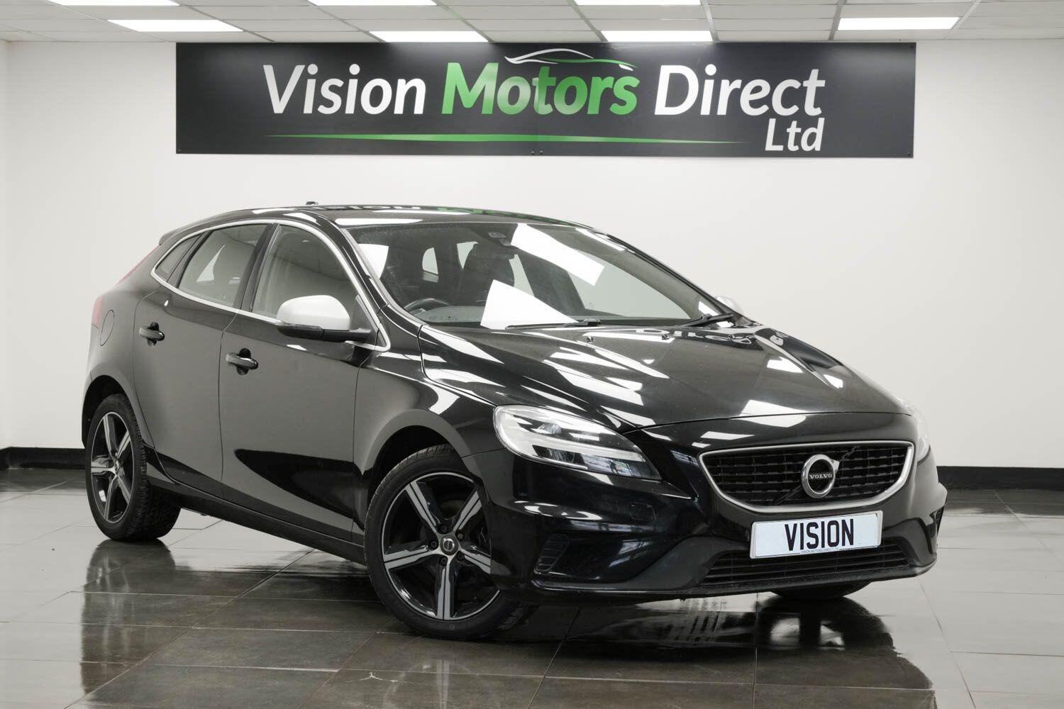 Used Volvo V40 2017 for sale - 76742896: Photo 1