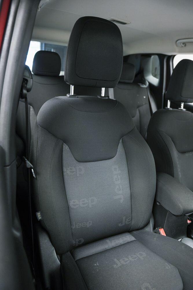 Used Jeep Renegade 2016 for sale - 77266659: Photo 11