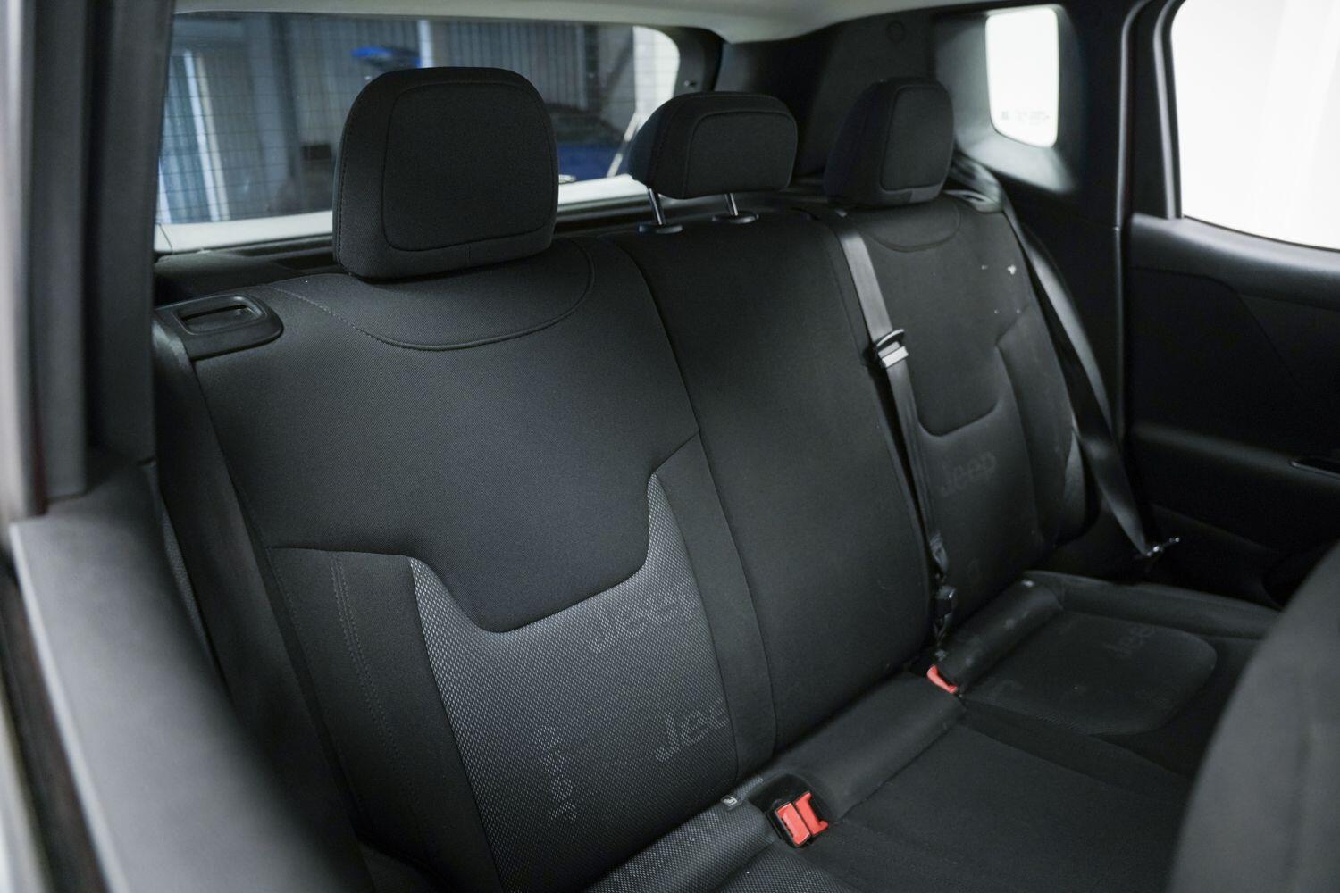 Used Jeep Renegade 2016 for sale - 77266659: Photo 12