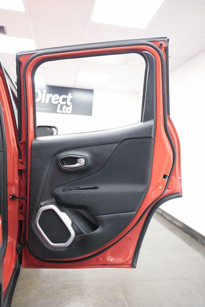 Used Jeep Renegade 2016 for sale - 77266659: Photo 16